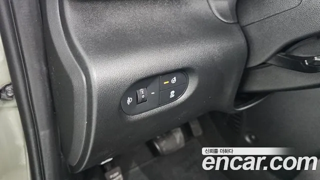 Hyundai Casper Casper Turbo Essential — Фото автомобиля 14