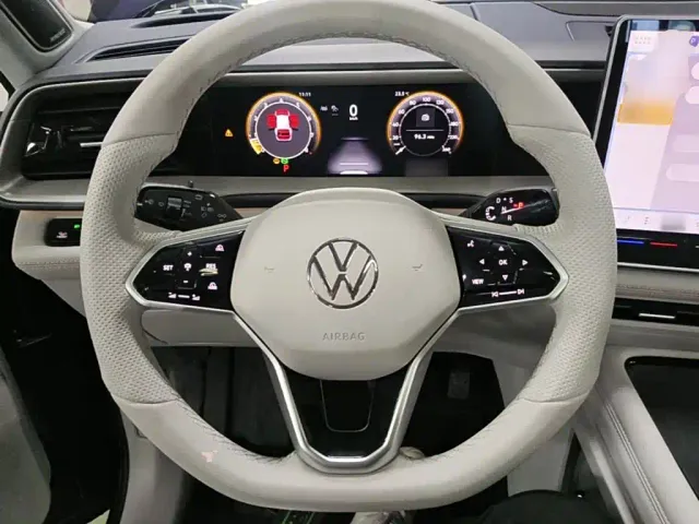 Volkswagen Teramont — Фото автомобиля 10