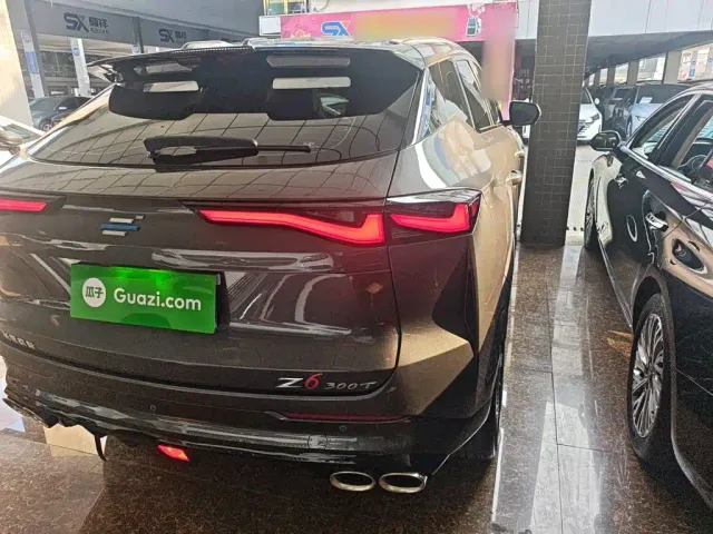 Changan Z6 — Фото автомобиля 23