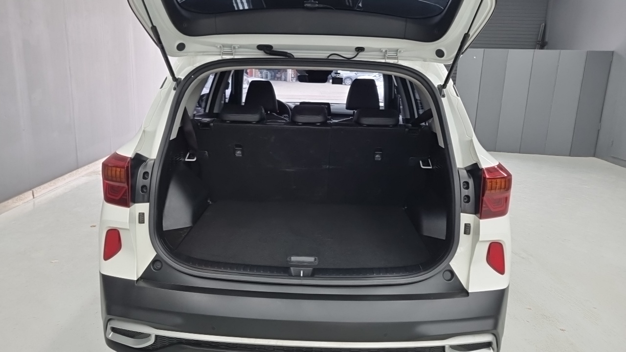 Kia Seltos Seltos Бензин 1.6 турбо 2WD — Фото автомобиля 17