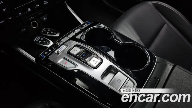 Hyundai Tucson Бензин 1.6 турбо 2WD — Фото автомобиля 9