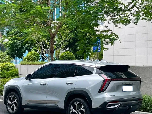 Geely Boyue L — Фото автомобиля 6