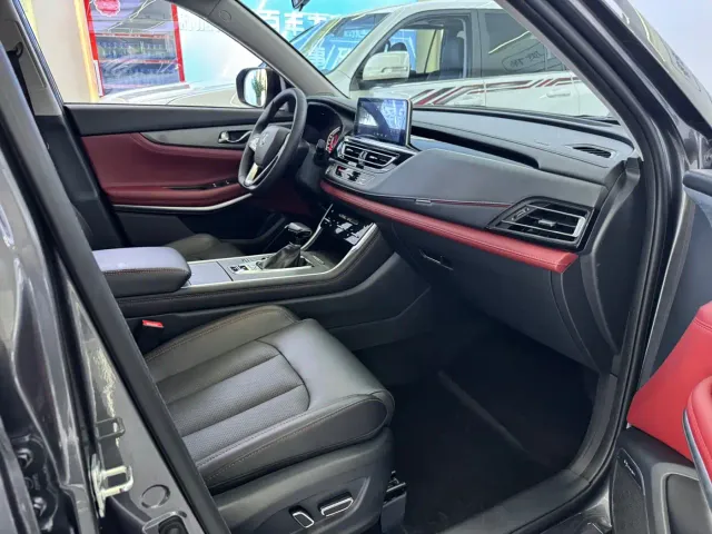 Changan CS75 — Фото автомобиля 6