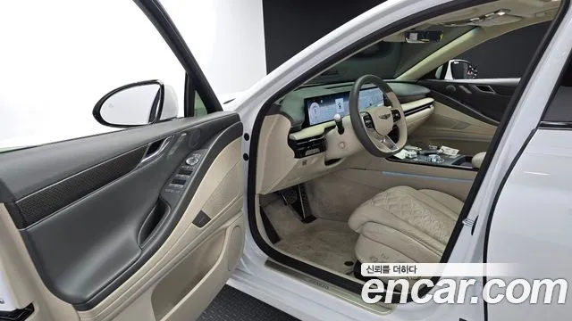 Genesis G80 Бензин 3.5 турбо AWD — Фото автомобиля 10