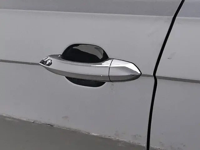Volkswagen Passat — Фото автомобиля 18