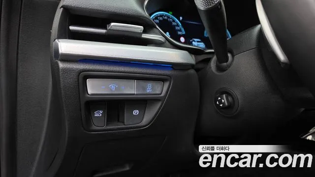 Genesis G80 Electrified G80 (RG3) — Фото автомобиля 22