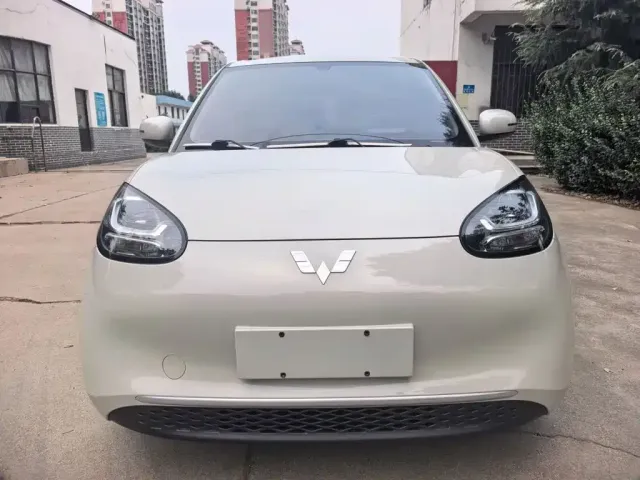 Wuling Bingo — Фото автомобиля 2
