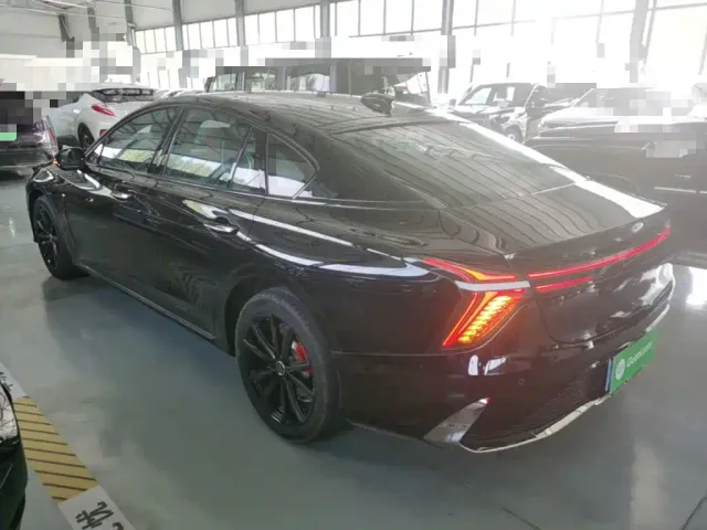 Hongqi H6 — Фото автомобиля 4