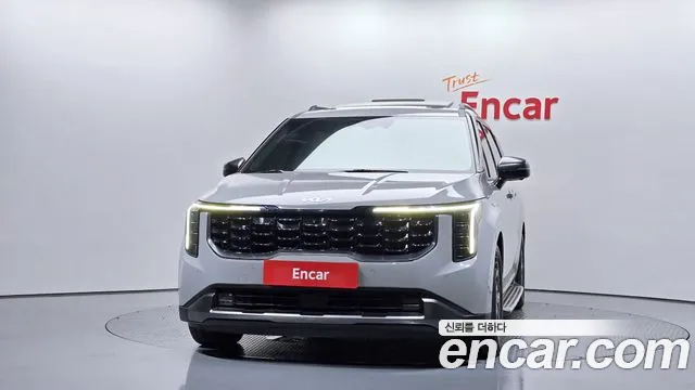Kia Carnival — Фото автомобиля 3