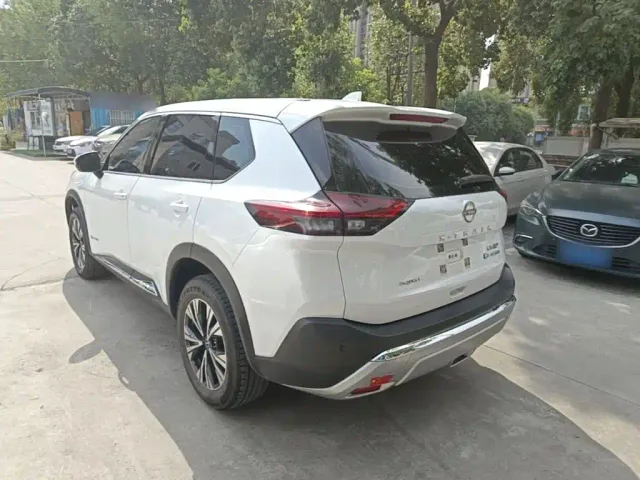 Nissan X-Trail — Фото автомобиля 22