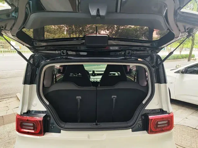 Wuling Hongguang Mini EV — Фото автомобиля 18