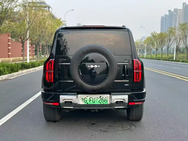 BYD FangChengBao Leopard 5 — Фото автомобиля 8