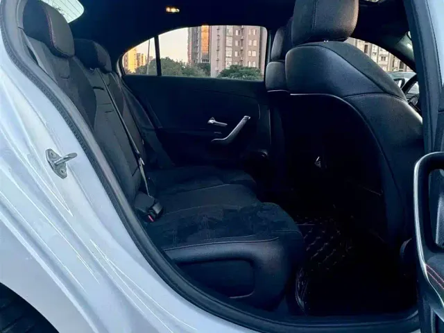 Mercedes-Benz A-Class — Фото автомобиля 15