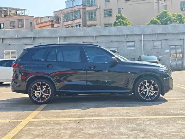 BMW X5 — Фото автомобиля 7