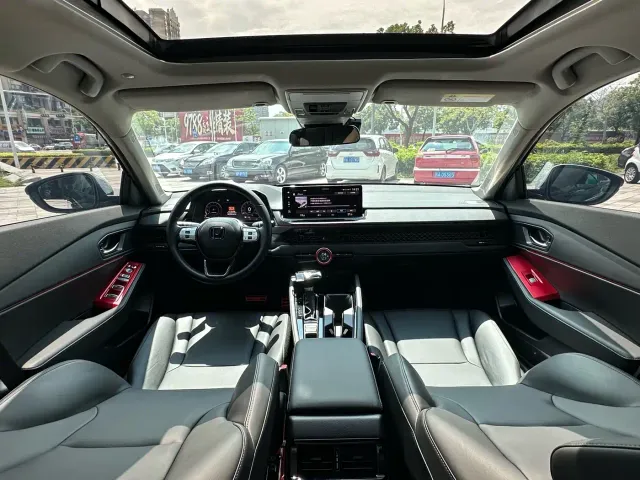Honda Accord 2024 260TURBO Luxury Edition — Фото автомобиля 15