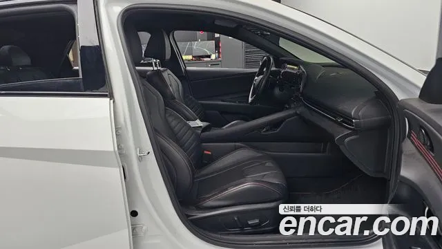 Hyundai Avante — Фото автомобиля 16