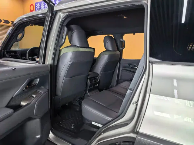 Lexus GX — Фото автомобиля 11