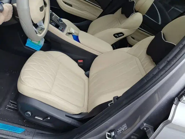Geely Xingyue L — Фото автомобиля 14