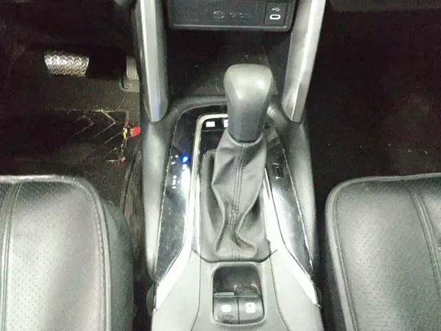Toyota Corolla Cross — Фото автомобиля 16