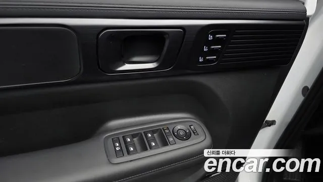 Hyundai Santa Fe MX5 — Фото автомобиля 24