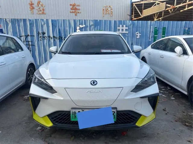 Dongfeng Fengshen E70 — Фото автомобиля 2