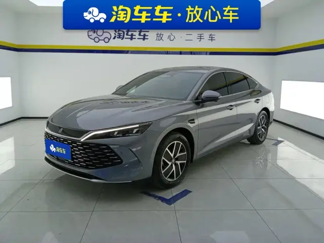 Фотография автомобиля — BYD Qin L