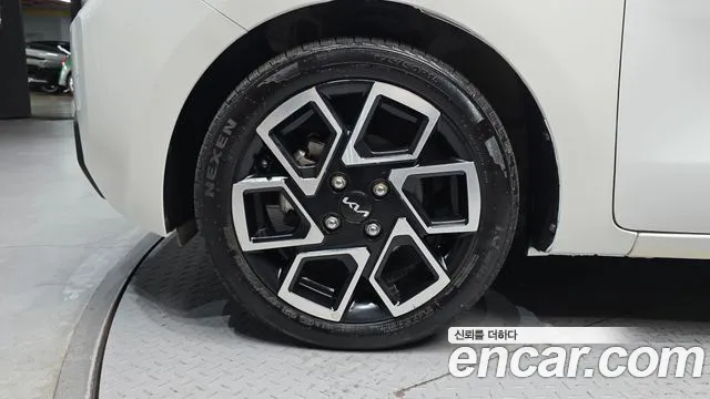 Kia RAY Новый Kia Ray Signature — Фото автомобиля 5