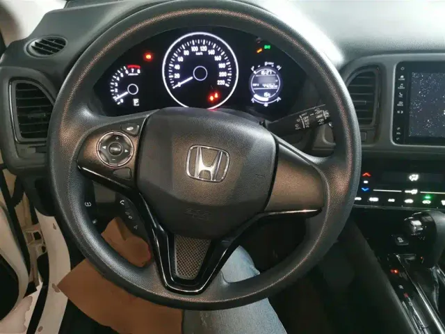 Honda Vezel — Фото автомобиля 6