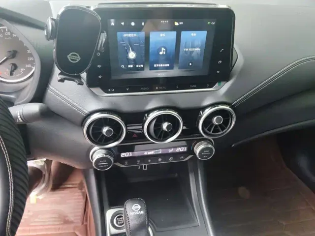 Nissan Sylphy — Фото автомобиля 5