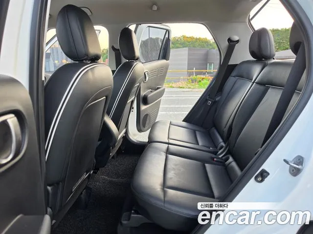 Hyundai Casper — Фото автомобиля 10