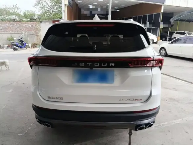Jetour X70 Plus — Фото автомобиля 3