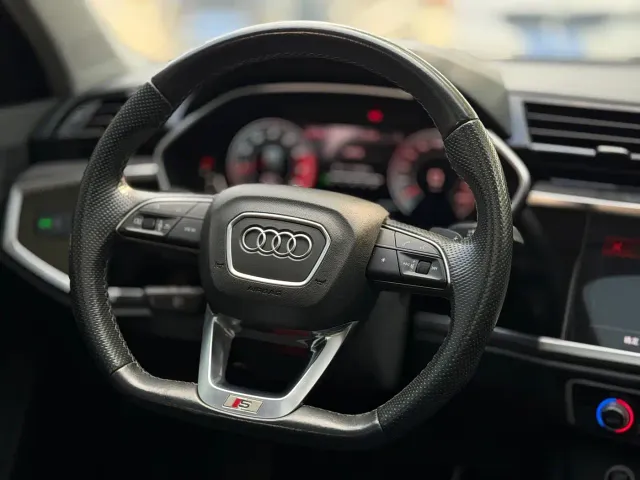 Audi Q3 Sportback — Фото автомобиля 12
