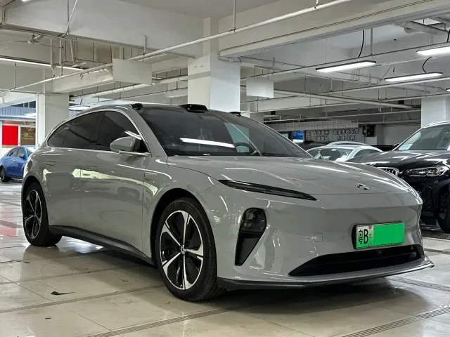 Nio ET5 Touring — Фото автомобиля 3