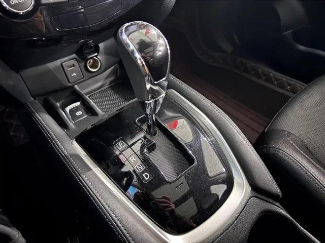 Nissan X-Trail — Фото автомобиля 14