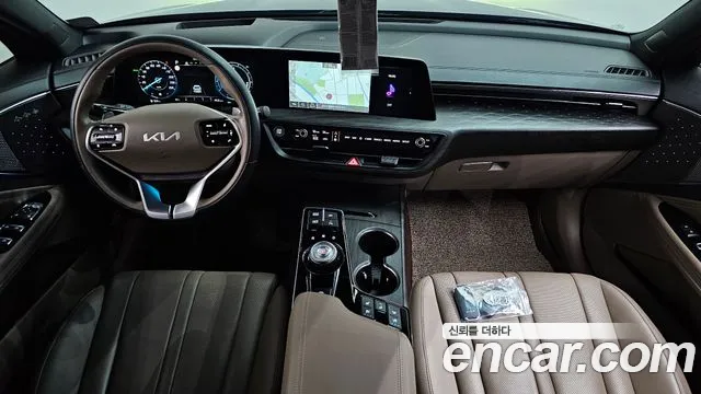 Kia K8 Hybrid — Фото автомобиля 10