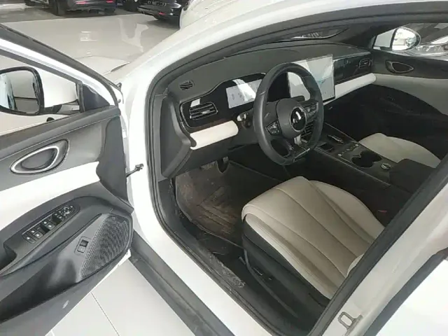 BYD Seal 06 — Фото автомобиля 15