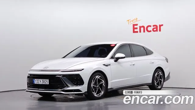Фотография автомобиля — Hyundai Sonata DN8