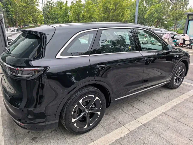 Shangjie SUV — Фото автомобиля 12