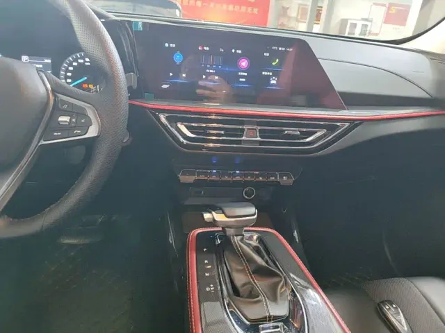 Changan Oushang X5 — Фото автомобиля 12