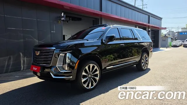 Фотография автомобиля — Cadillac Escalade Generation 5