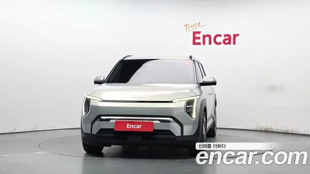 Kia EV3 — Фото автомобиля 3