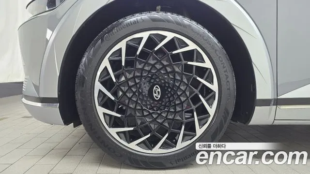 Hyundai Ioniq 5 — Фото автомобиля 5