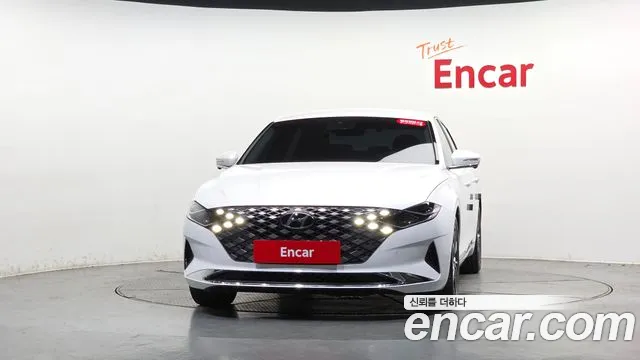 Hyundai Grandeur Новый Grandeur IG — Фото автомобиля 3