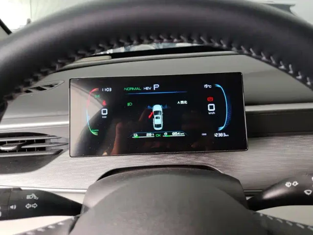 BYD Seal 05 DM-i — Фото автомобиля 14