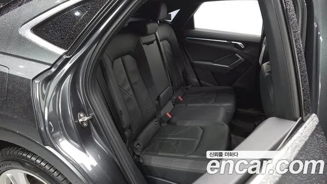 Audi Q3 35 TDI quattro Premium Sportback — Фото автомобиля 11