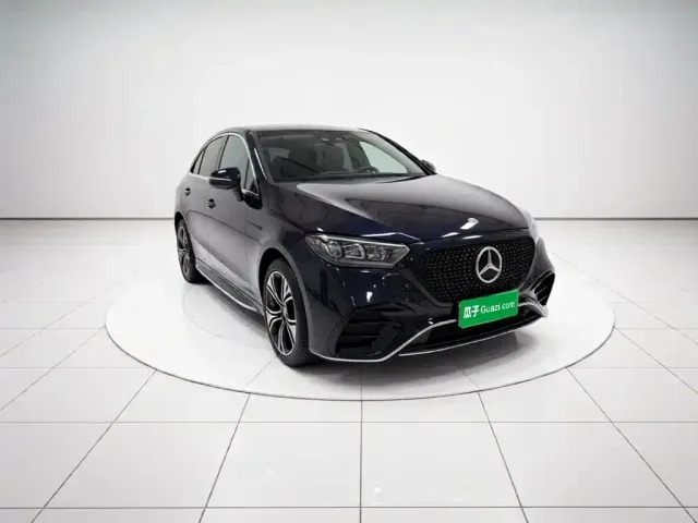 Mercedes-Benz Mercedes-Benz EQE SUV 2024 350 4MATIC Luxury Edition — Фото автомобиля 3