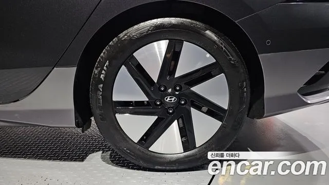 Hyundai Ioniq 6 — Фото автомобиля 6