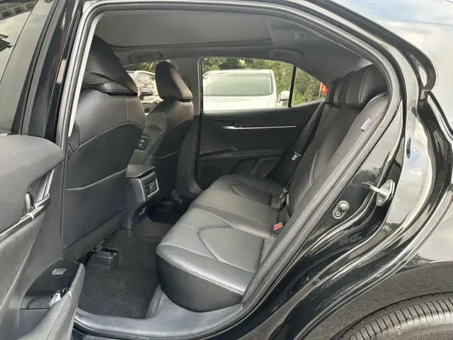 Toyota Camry 2021 2.5G Luxury Edition — Фото автомобиля 9