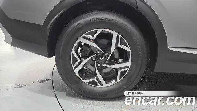 Kia Sportage Sportage 5-е поколение Дизель 2.0 2WD — Фото автомобиля 4