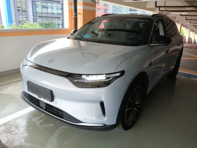 Фотография автомобиля — Leapmotor C11